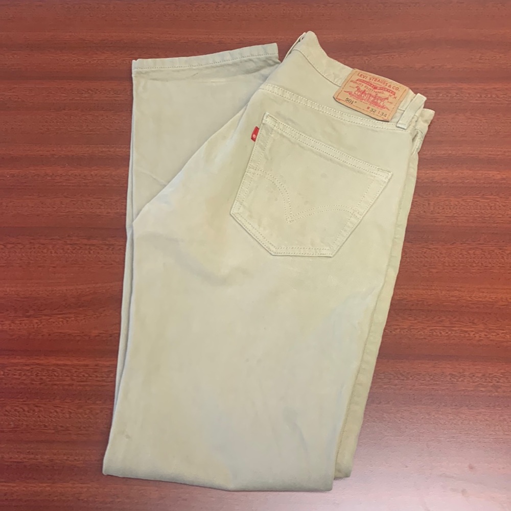 Levis Jeans